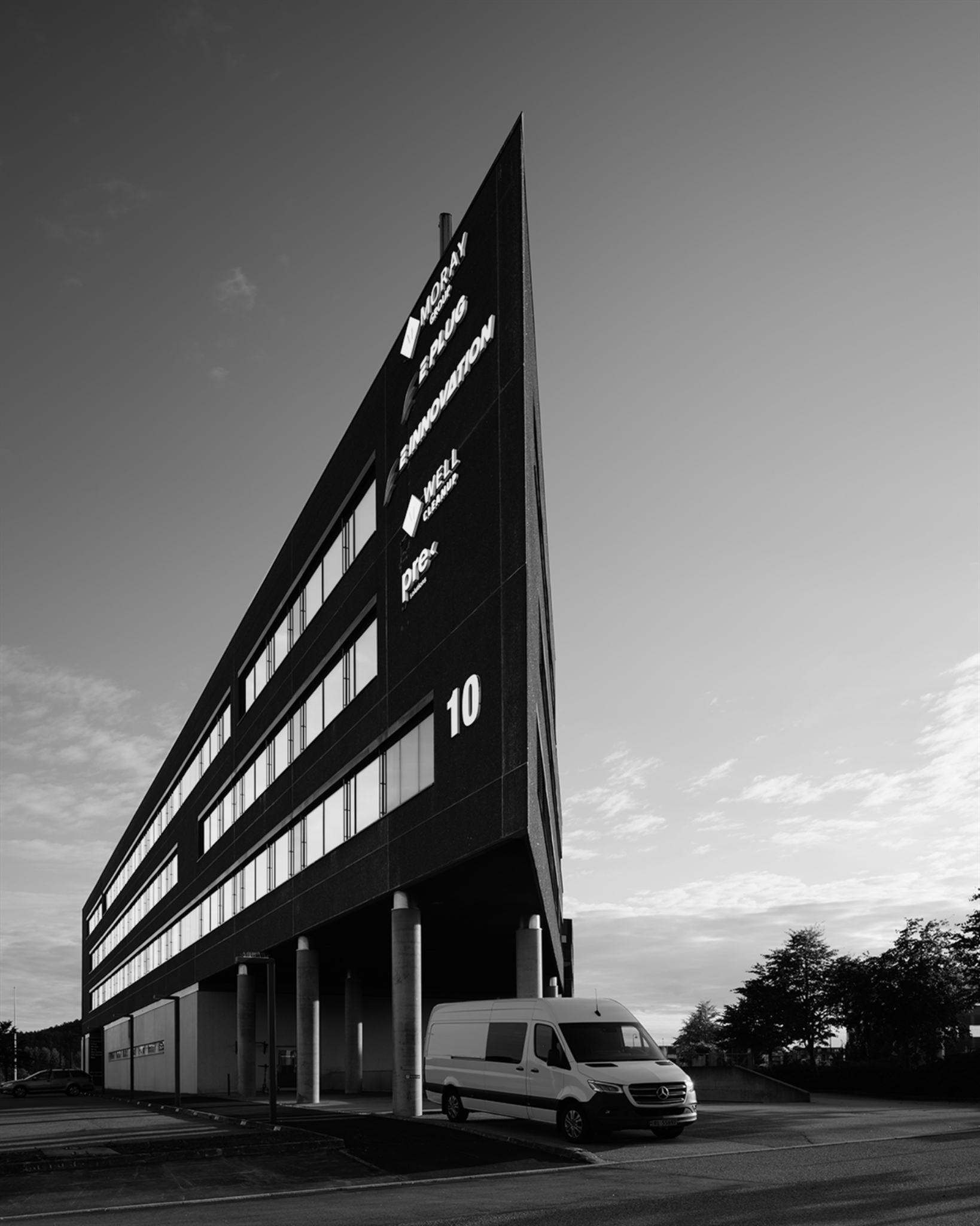 Kanalarmen 10   I